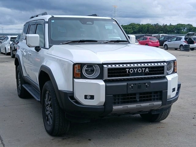 TOYOTA LAND CRUISER 250