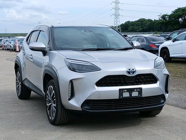 TOYOTA YARIS CROSS