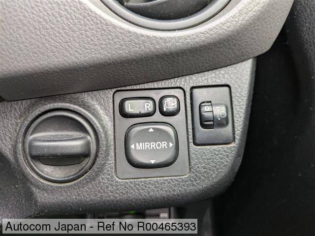 Ref No.R00465393 TOYOTA VITZ Image14
