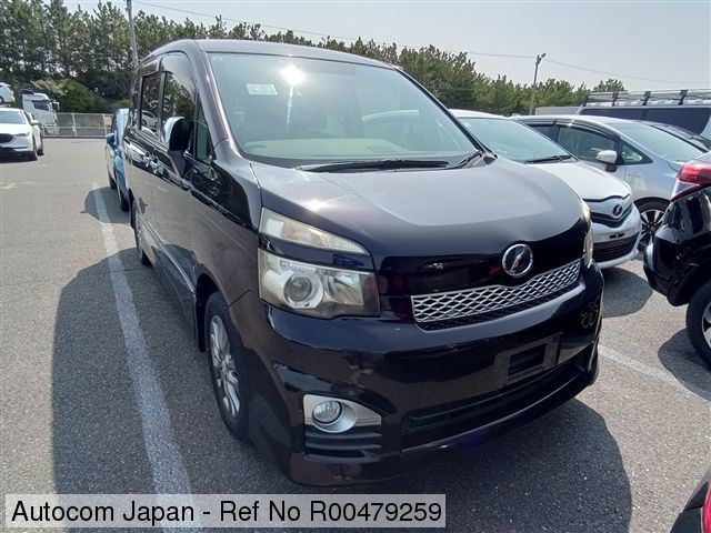 Ref No.R00479259 TOYOTA VOXY Image1