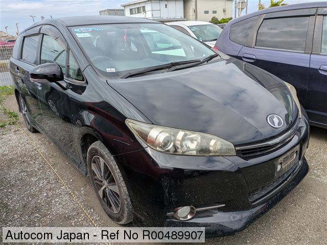TOYOTA WISH