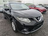2015 / 11 NISSAN X-TRAIL