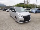 1088318 TOYOTA NOAH HV