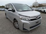 #R00494384 TOYOTA VOXY