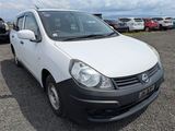 NISSAN AD VAN
