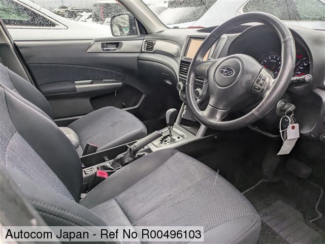 Ref No.R00496103 SUBARU FORESTER Image8