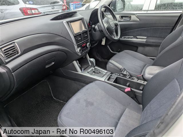 Ref No.R00496103 SUBARU FORESTER Image12