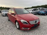 MERCEDES B180