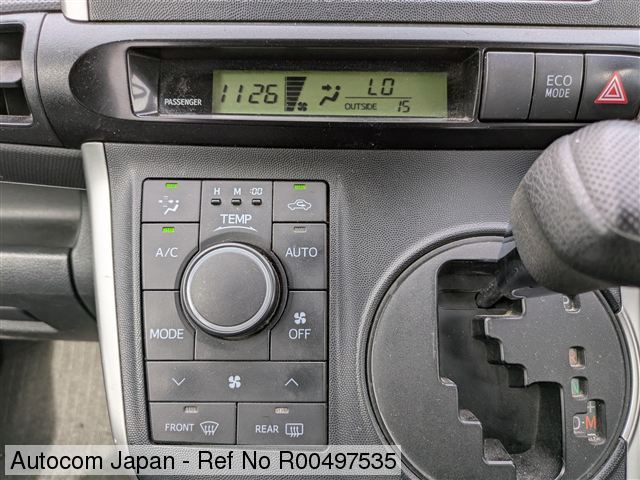 Ref No.R00497535 TOYOTA WISH Image21