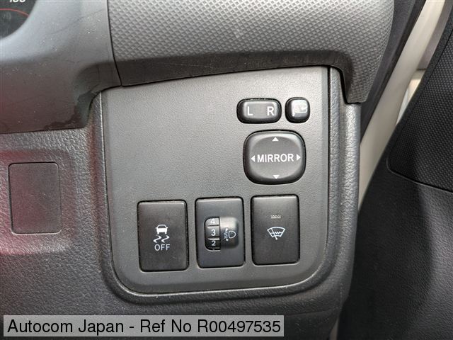 Ref No.R00497535 TOYOTA WISH Image23