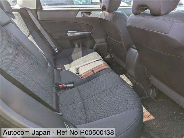 Ref No.R00500138 SUBARU FORESTER Image4