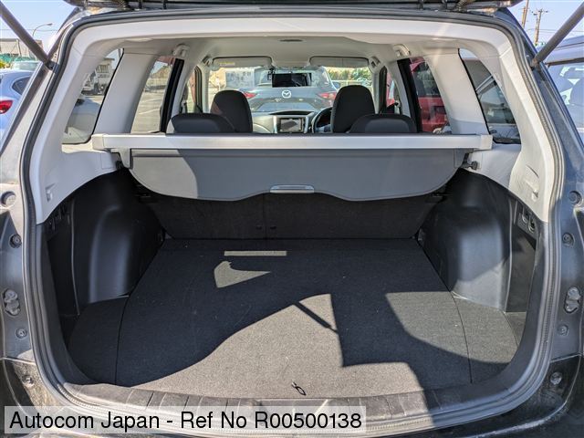 Ref No.R00500138 SUBARU FORESTER Image13