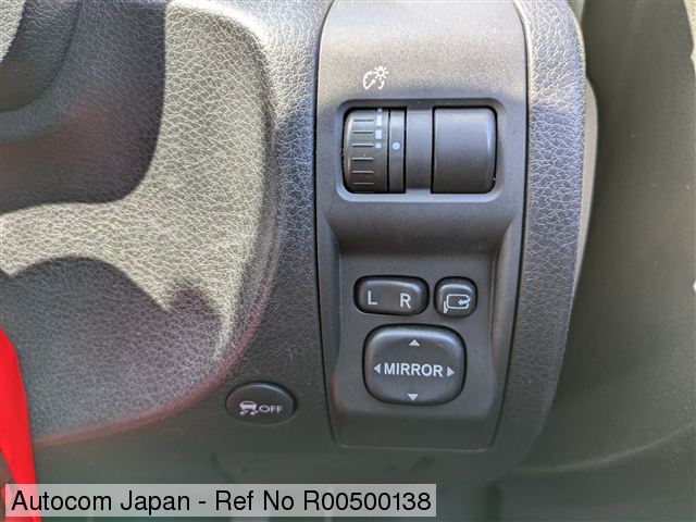 Ref No.R00500138 SUBARU FORESTER Image25