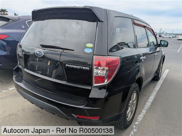Ref No.R00500138 SUBARU FORESTER Image32