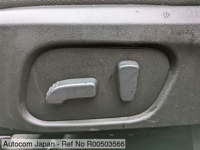 Ref No.R00503566 SUBARU FORESTER Image28