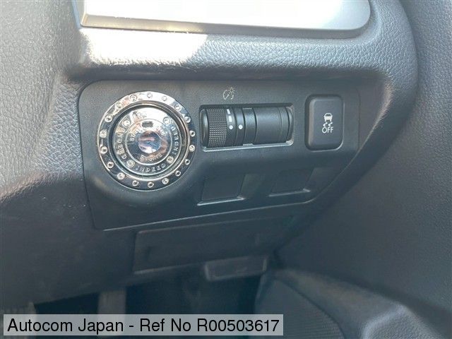 Ref No.R00503617 SUBARU FORESTER Image13