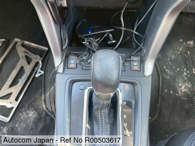 Ref No.R00503617 SUBARU FORESTER Image14