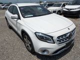 MERCEDES GLA220