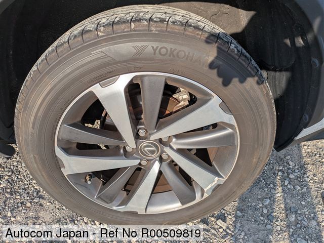Ref No.R00509819 LEXUS NX300 Image14
