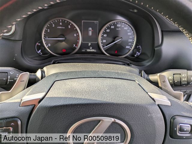 Ref No.R00509819 LEXUS NX300 Image32