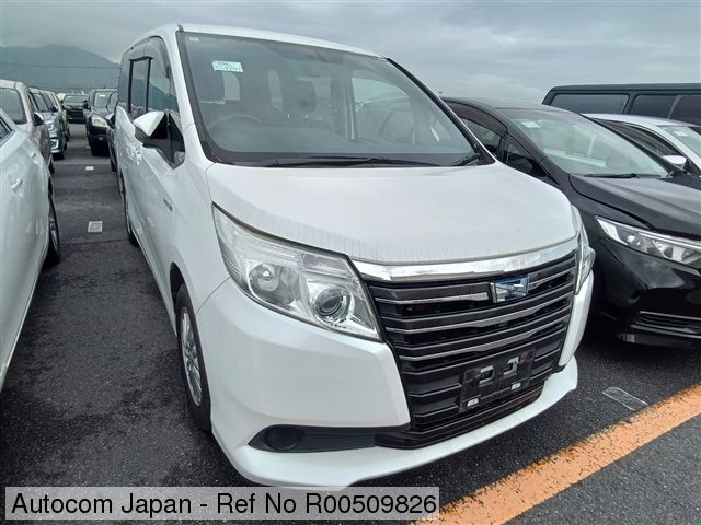 TOYOTA NOAH HV