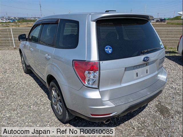 Ref No.R00510085 SUBARU FORESTER Image2