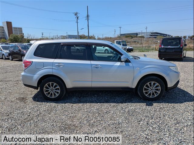 Ref No.R00510085 SUBARU FORESTER Image34