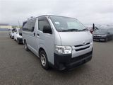 TOYOTA HIACE V