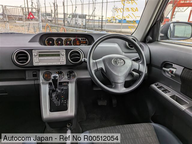 Ref No.R00512054 TOYOTA RUMION Image3