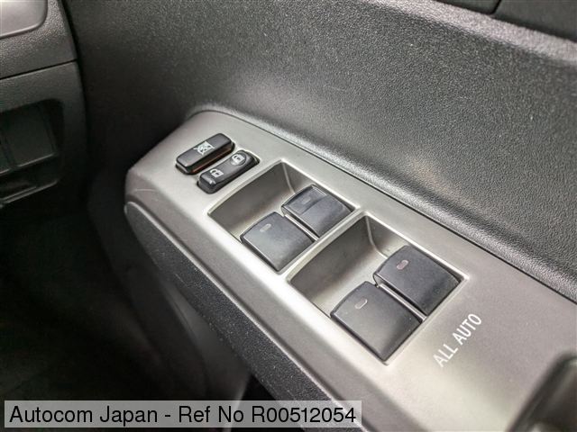 Ref No.R00512054 TOYOTA RUMION Image21