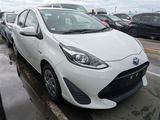 #R00513058 TOYOTA AQUA