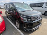 TOYOTA VOXY HV