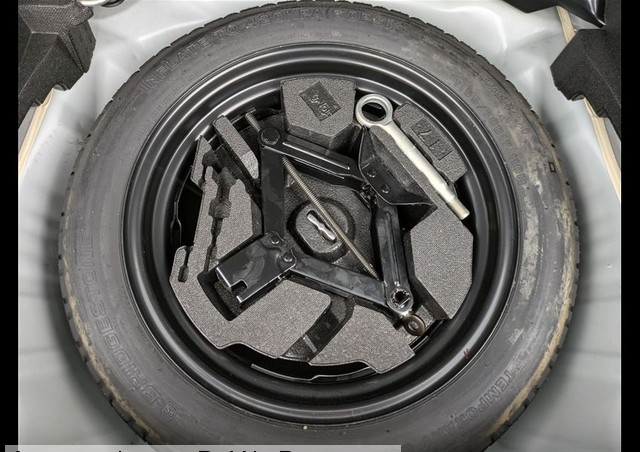 Ref No.R00514522 SUBARU FORESTER Image34