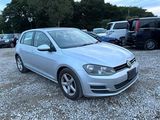 VOLKS WAGEN GOLF