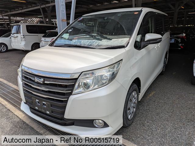 Ref No.R00515719 TOYOTA NOAH Image31