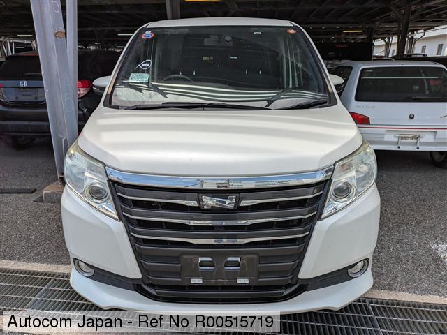 Ref No.R00515719 TOYOTA NOAH Image33