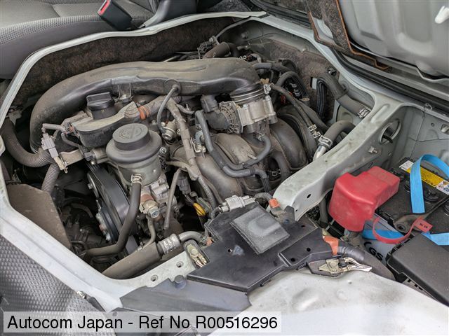 Ref No.R00516296 TOYOTA HIACE V Image5