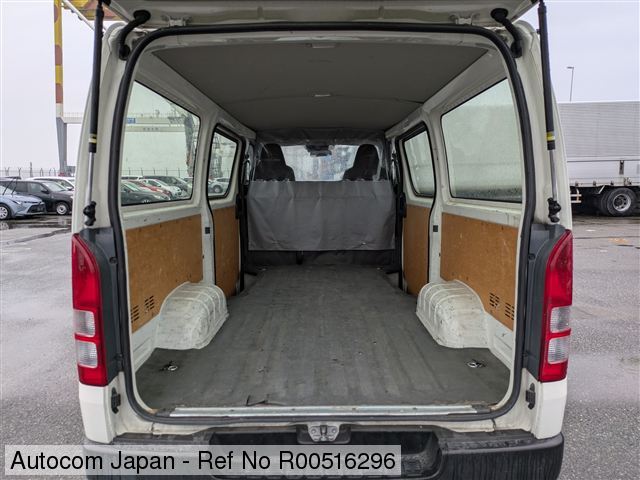 Ref No.R00516296 TOYOTA HIACE V Image8