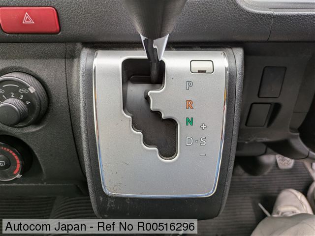 Ref No.R00516296 TOYOTA HIACE V Image18