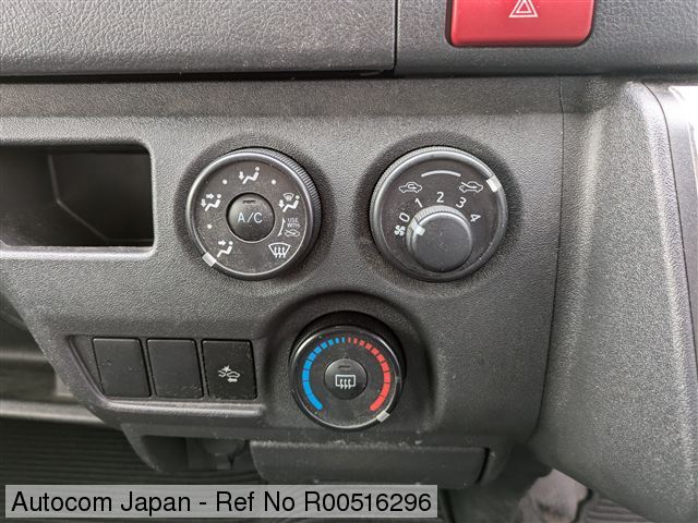 Ref No.R00516296 TOYOTA HIACE V Image19