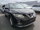 2015 / 3 NISSAN X-TRAIL
