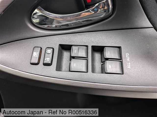 Ref No.R00516336 TOYOTA RAV4 Image25