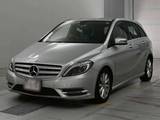 MERCEDES B180