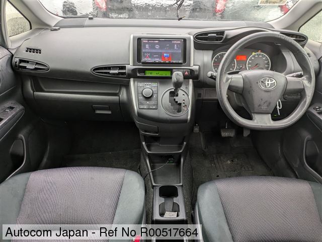 Ref No.R00517664 TOYOTA WISH Image10