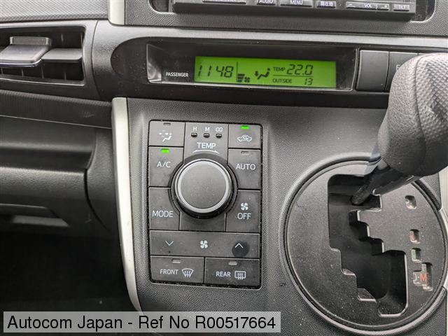 Ref No.R00517664 TOYOTA WISH Image29