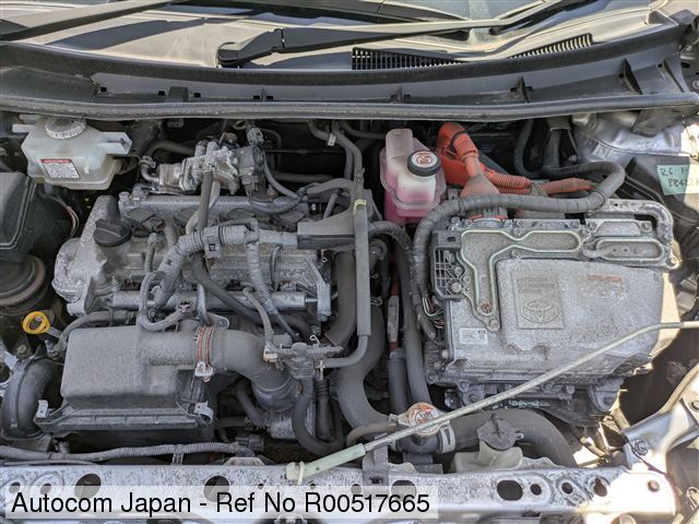Ref No.R00517665 TOYOTA FIELDER HV Image5
