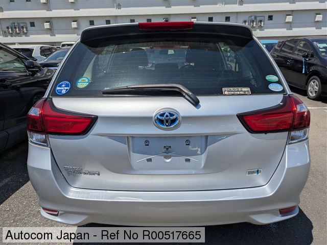 Ref No.R00517665 TOYOTA FIELDER HV Image34