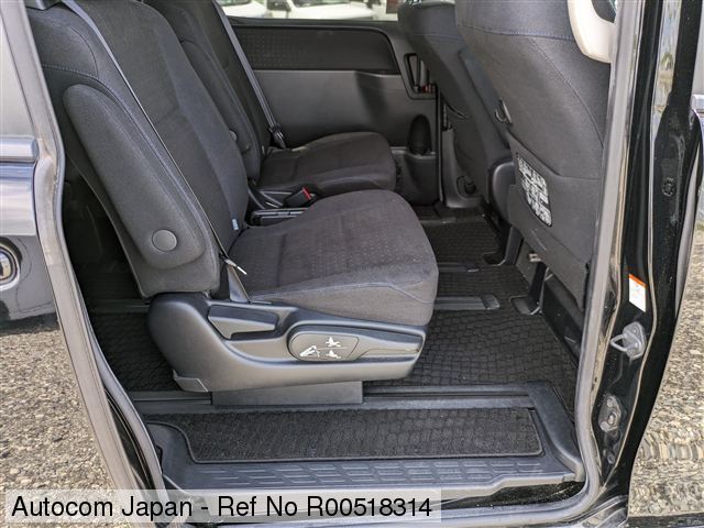Ref No.R00518314 TOYOTA VOXY HV Image4