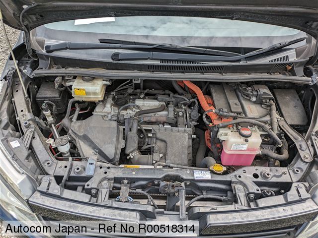 Ref No.R00518314 TOYOTA VOXY HV Image6
