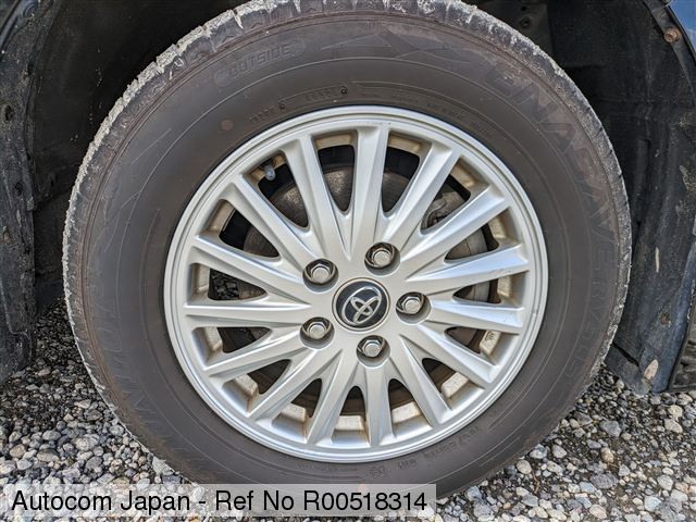 Ref No.R00518314 TOYOTA VOXY HV Image15